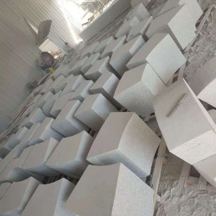 抚州 白麻花岗岩异形坐凳