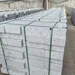 抚州 白麻花岗岩路沿石，弧形路沿石，道牙石，马路牙子，界石，路缘石，平沿石，直岩石，平缘石等