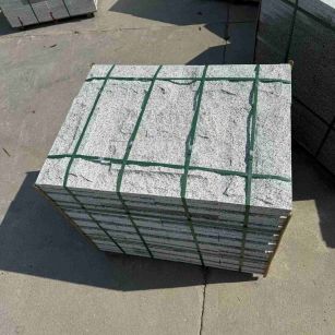 抚州 白麻花岗岩石材自然面蘑菇石成品