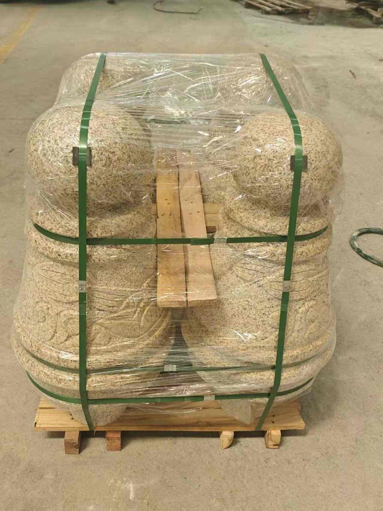 抚州 黄金麻异形定制雕花——棒棒糖挡车柱