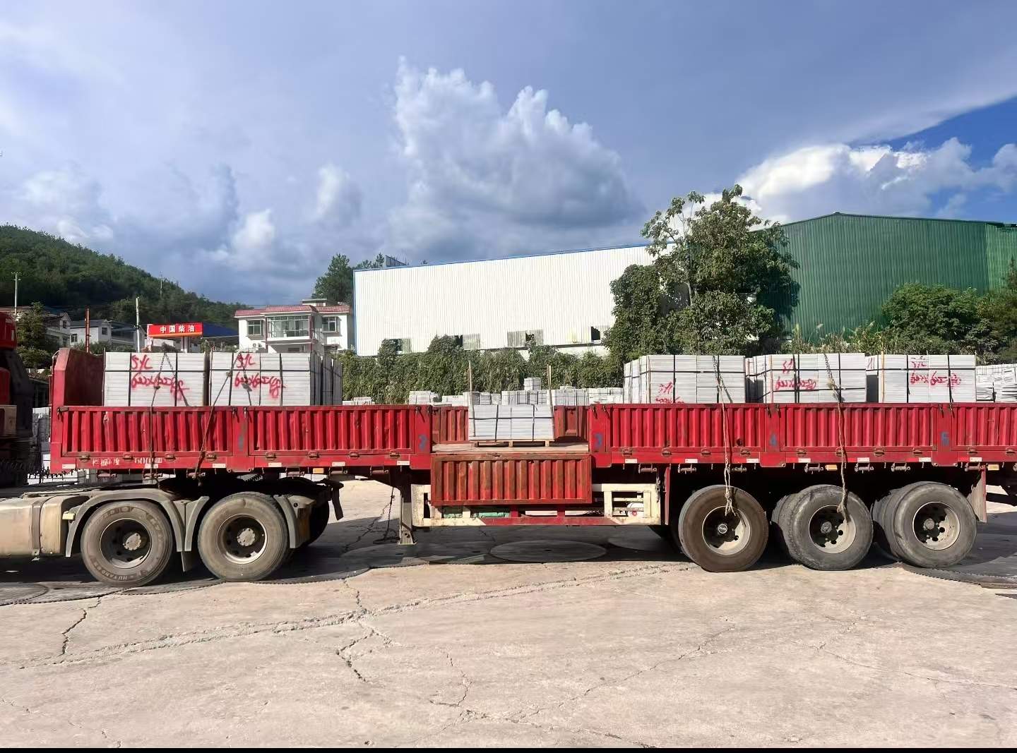 抚州 芝麻灰花岗岩地铺石出货日常