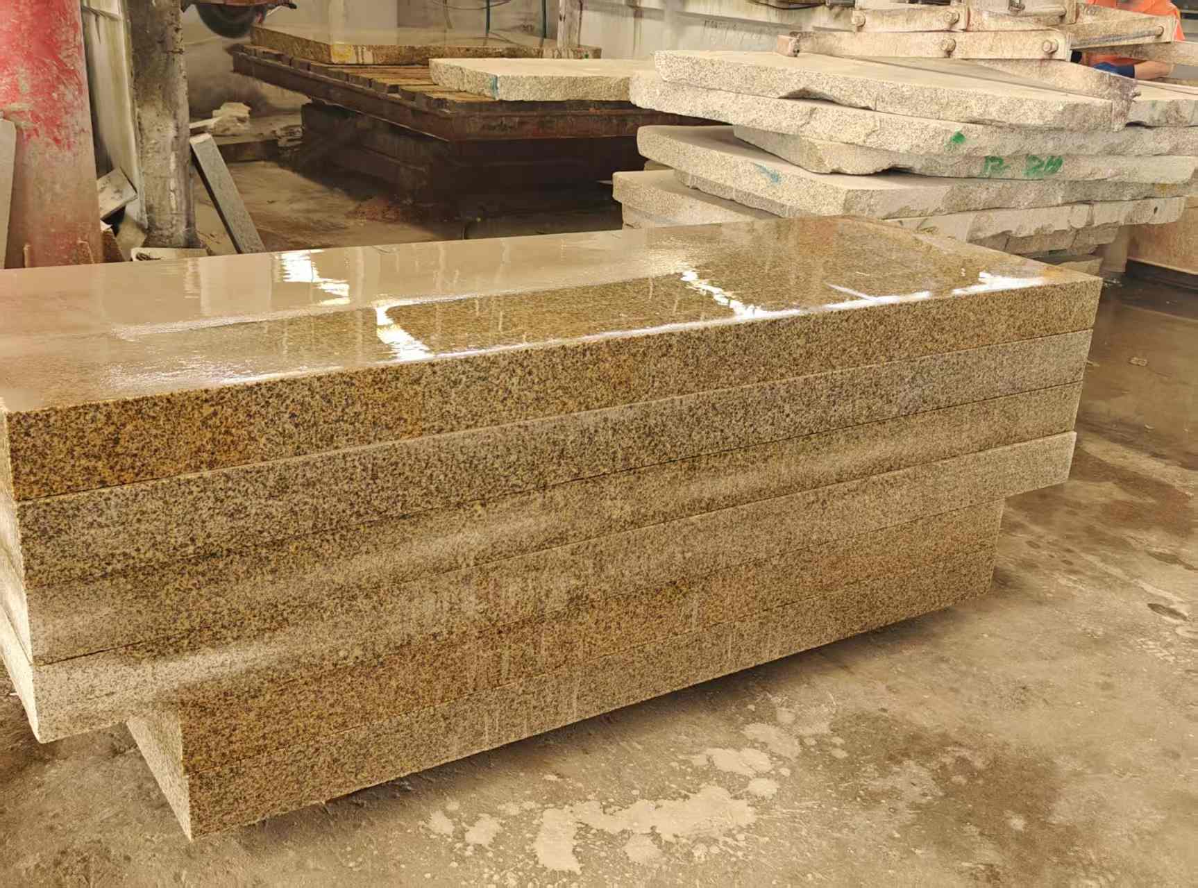 抚州 黄金麻栏杆料半成品加工中