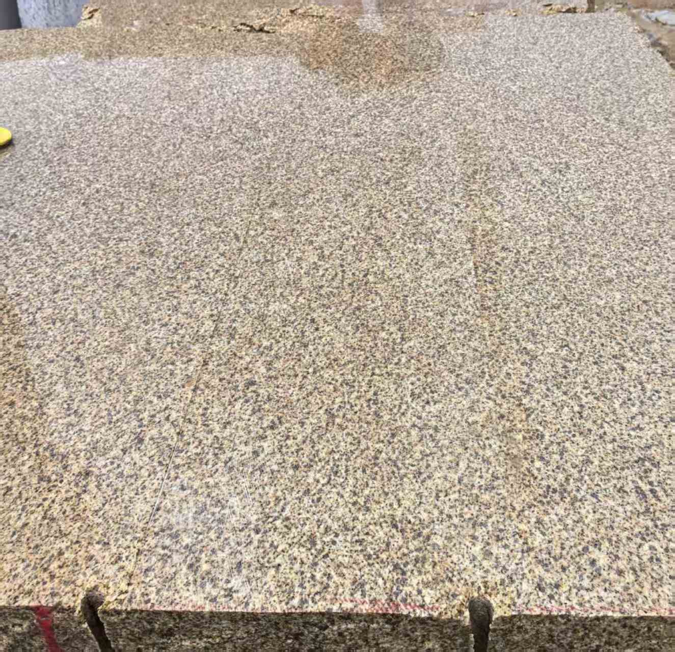 抚州 黄金麻花岗岩石材方料