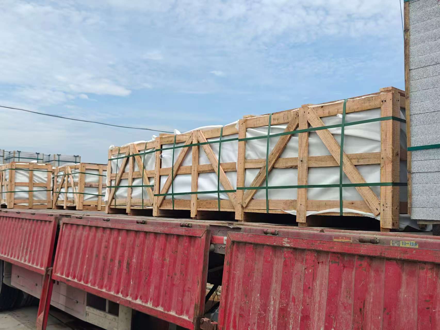 抚州 芝麻白花岗岩地铺石出口专车-泰国游